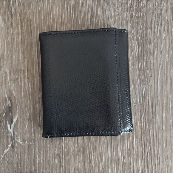 Mens Black Trifold Leather Wallet - Picture 1 of 8